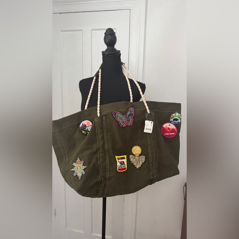 Been There Badge Tote Bag Free People NWT - Picture 5 of 11